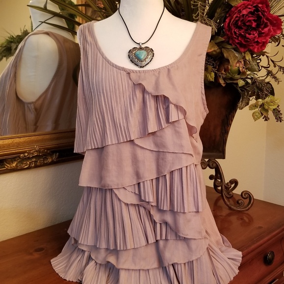 LOFT Tops - Loft Sleeveless Blouse